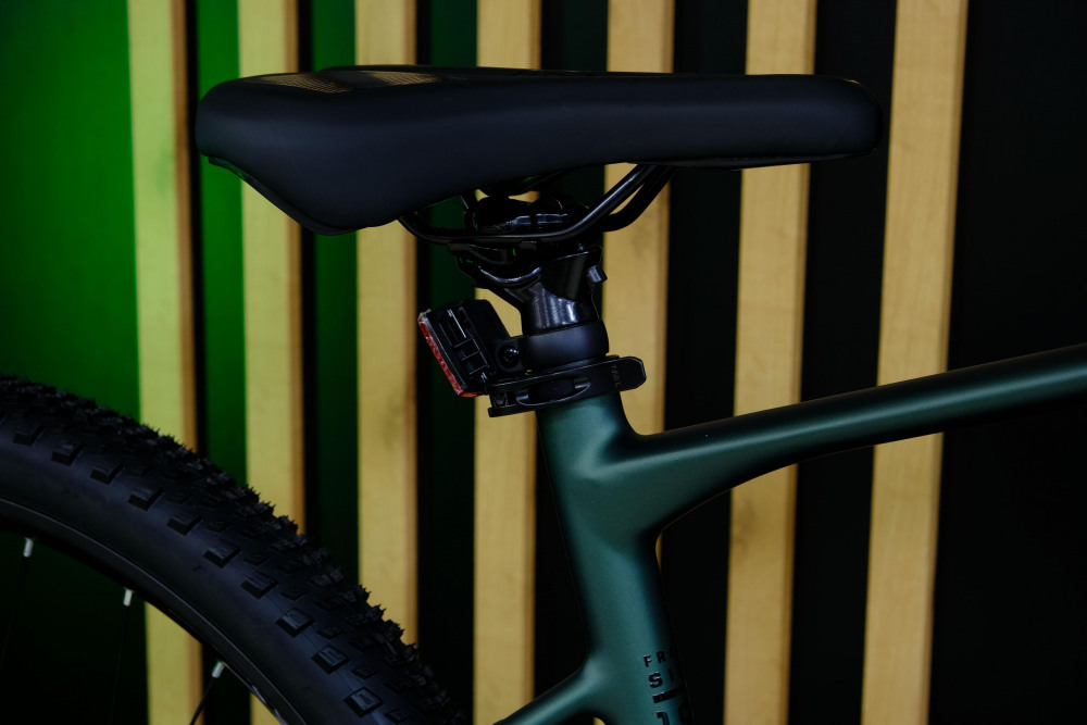 LORAK Sel 9880 Матовый Зелёный/Чёрный рама 21 (на рост 183-190)